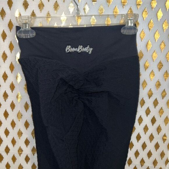 Boombooty scrunch butt leggings TikTok size XL - Picture 3 of 7